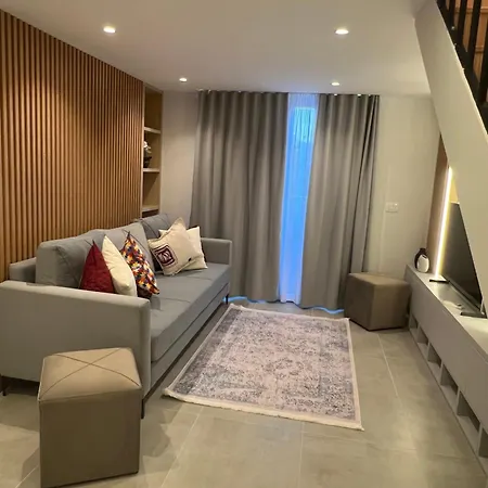 Apartment Golden Cozy